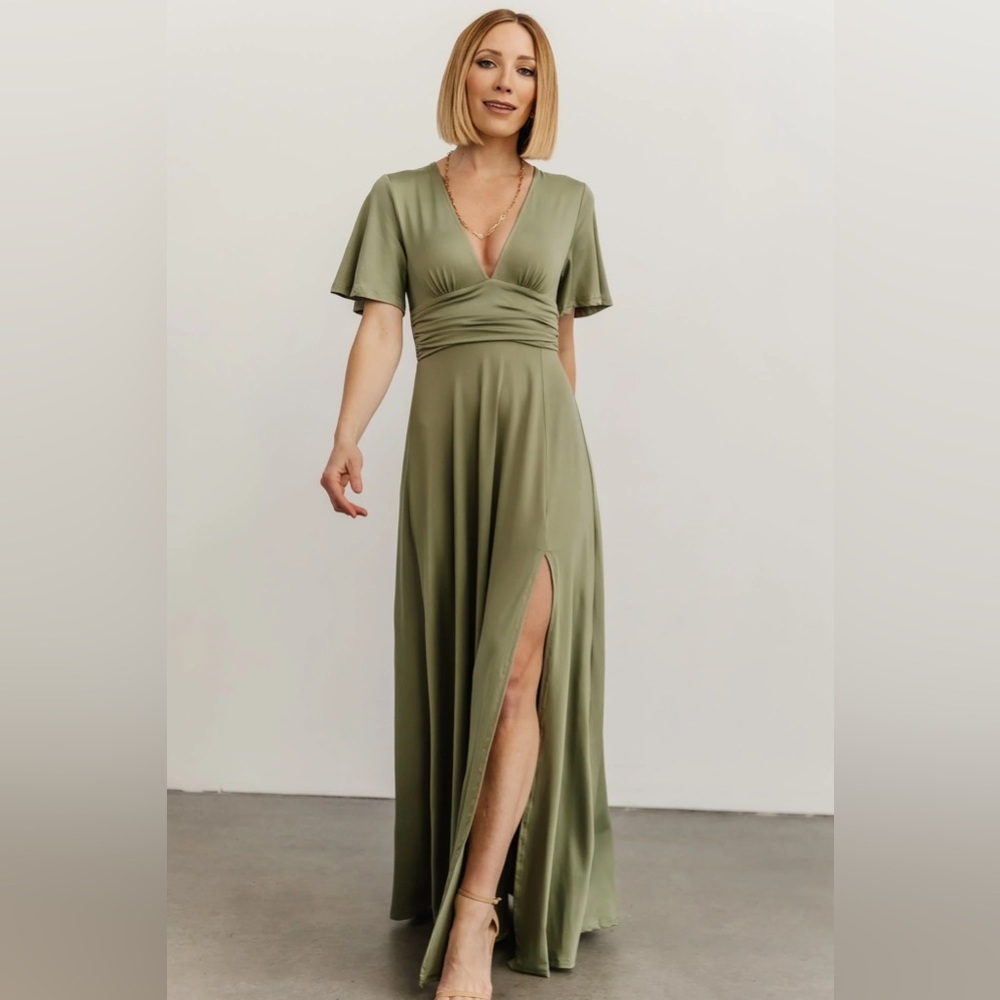 Bridesmaid Baltic Born Maxi Dusty Sage Emberly Dress sz S